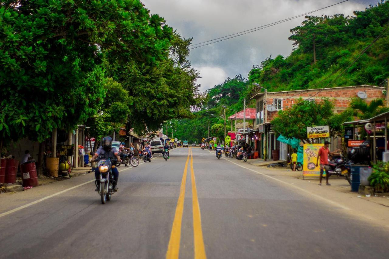 Puerto Caribe Hostal Guachaca Dış mekan fotoğraf